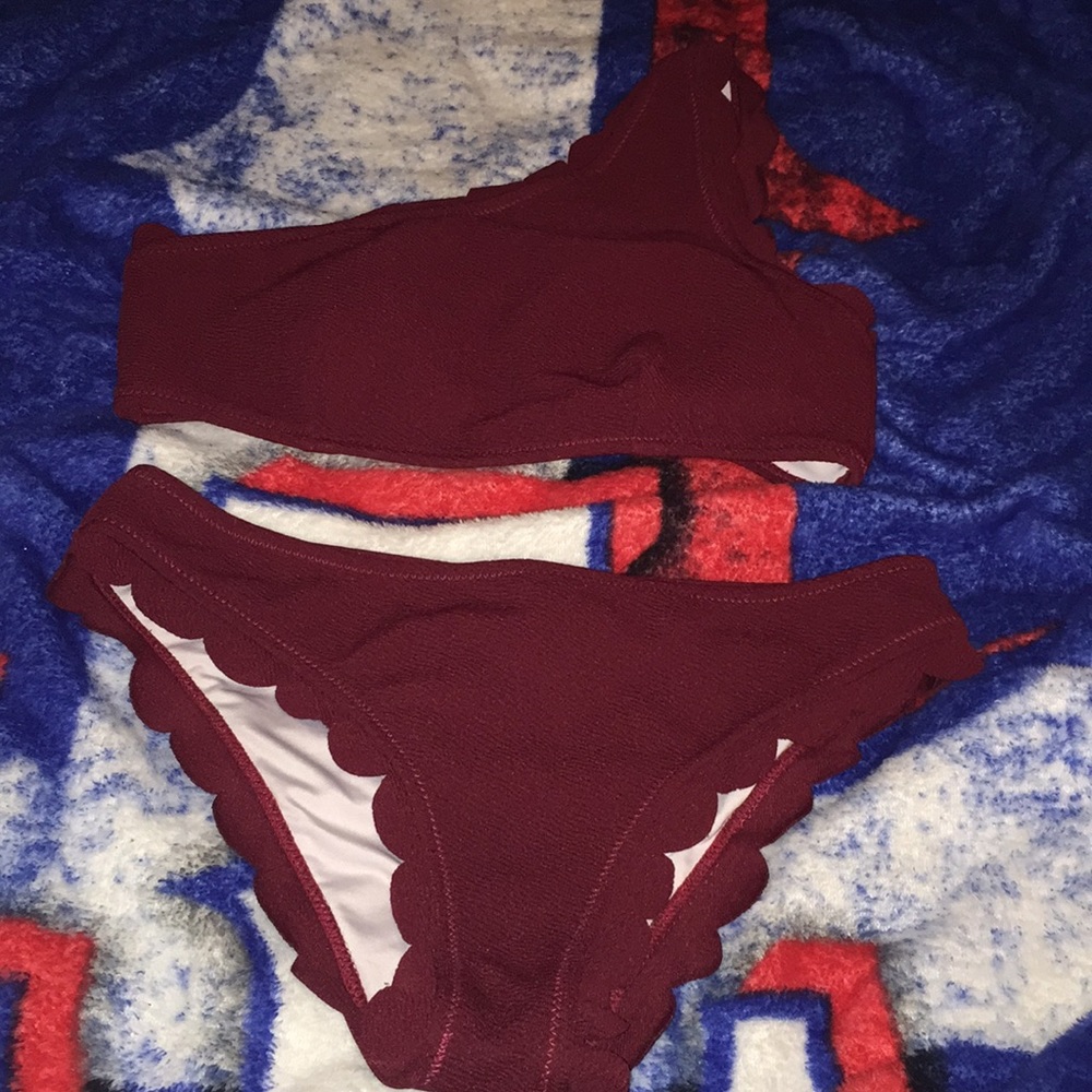 Cupshe Bikini (Maroon)